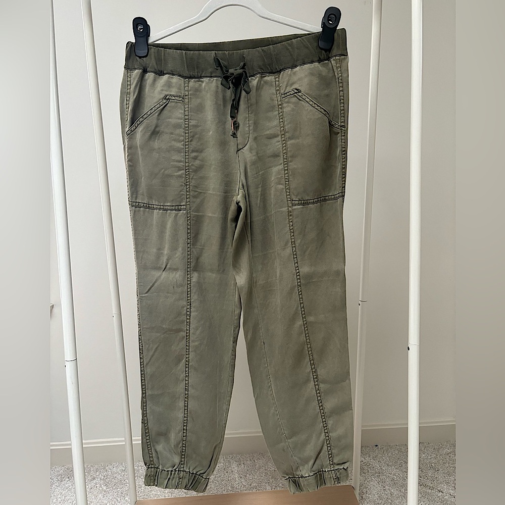 Hei Hei Anthropologie Jogger Pants - Olive Green - Size M